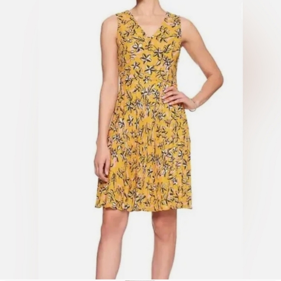 Banana Republic Yellow Floral Sleeveless Pleated Skirt Dress Size 6 - Picture 2 of 11